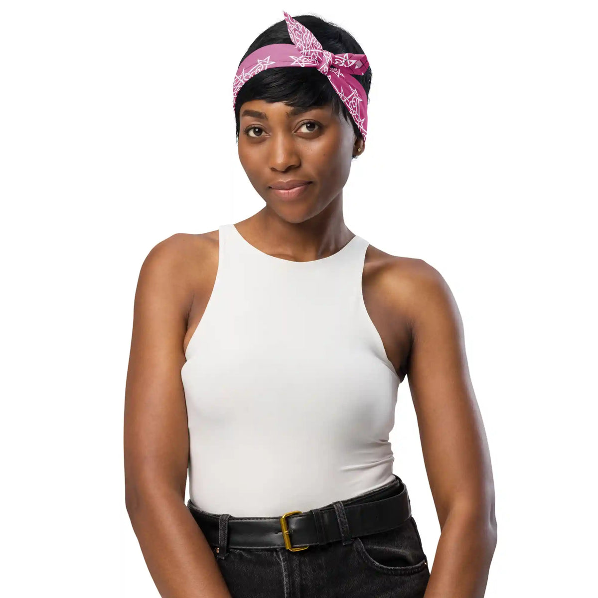 A young woman shown wearing a Xigfireon bandana adorned with the Morning Star Fire Pink and White Celtic knot pattern.