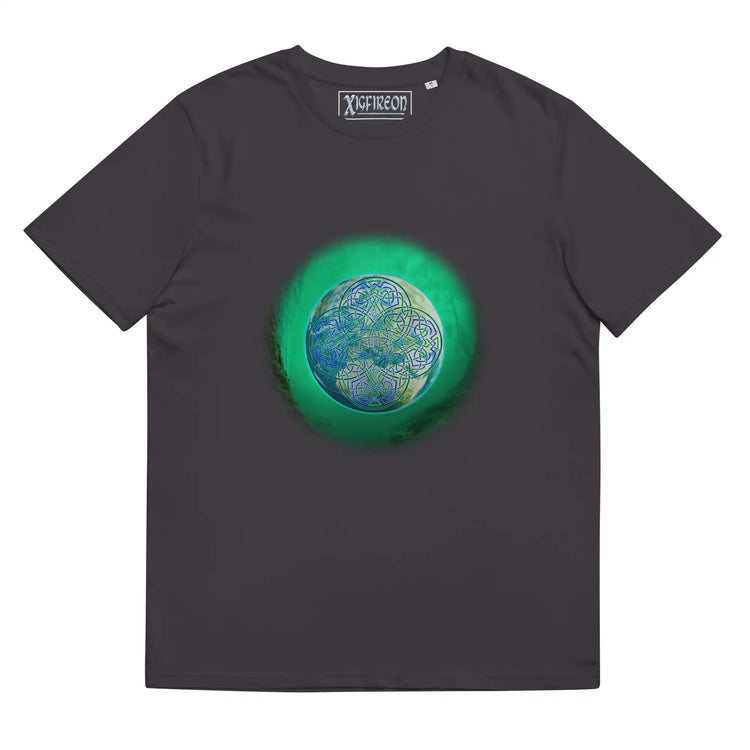 An anthracite white Xigfireon graphic organic cotton t-shirt featuring the Deep Forest iteration of the Reach Of The Spirit Celtic knot design. The Reach Of The Spirit Celtic knot represents the glorious Earth.