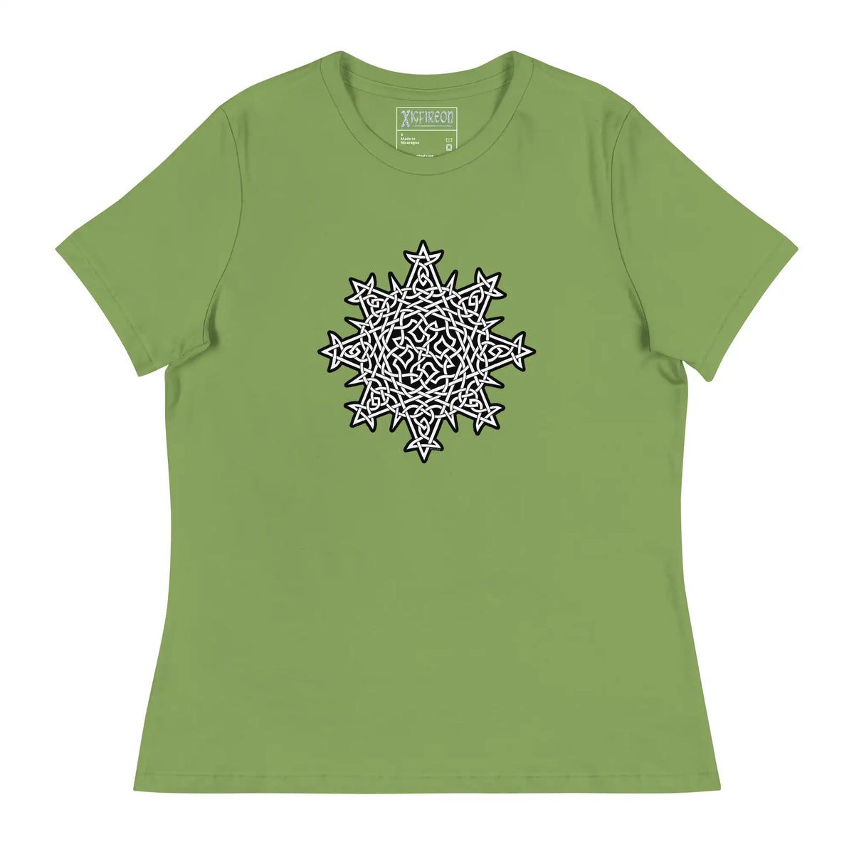 A leaf green Xigfireon woman&