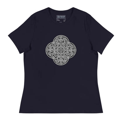 A navy blue Xigfireon woman&
