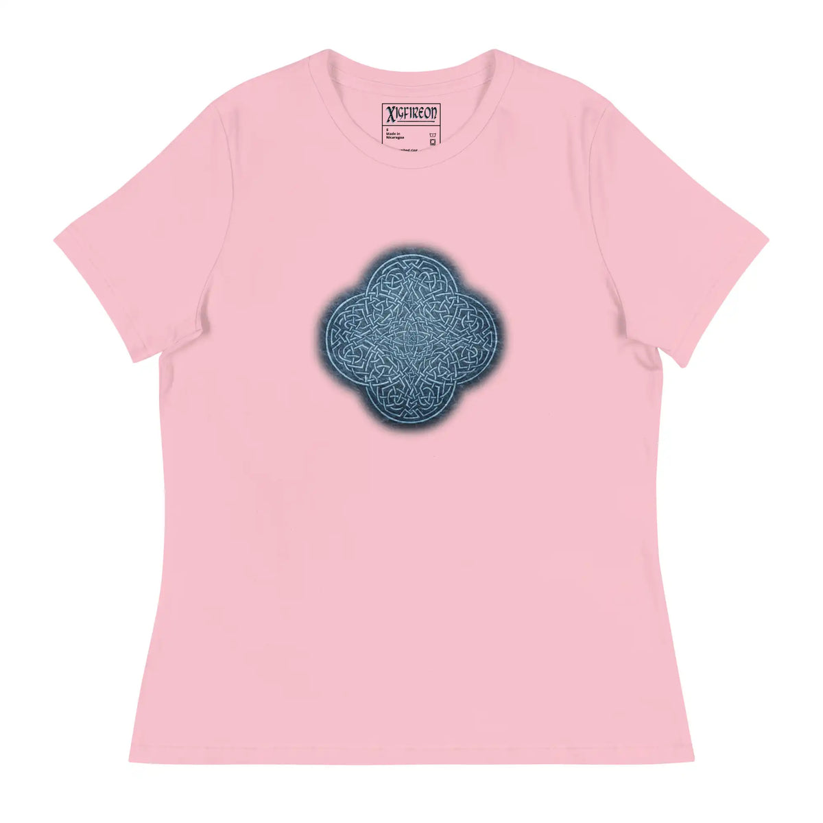 A pink Xigfireon woman&