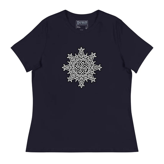 A navy blue Xigfireon woman&