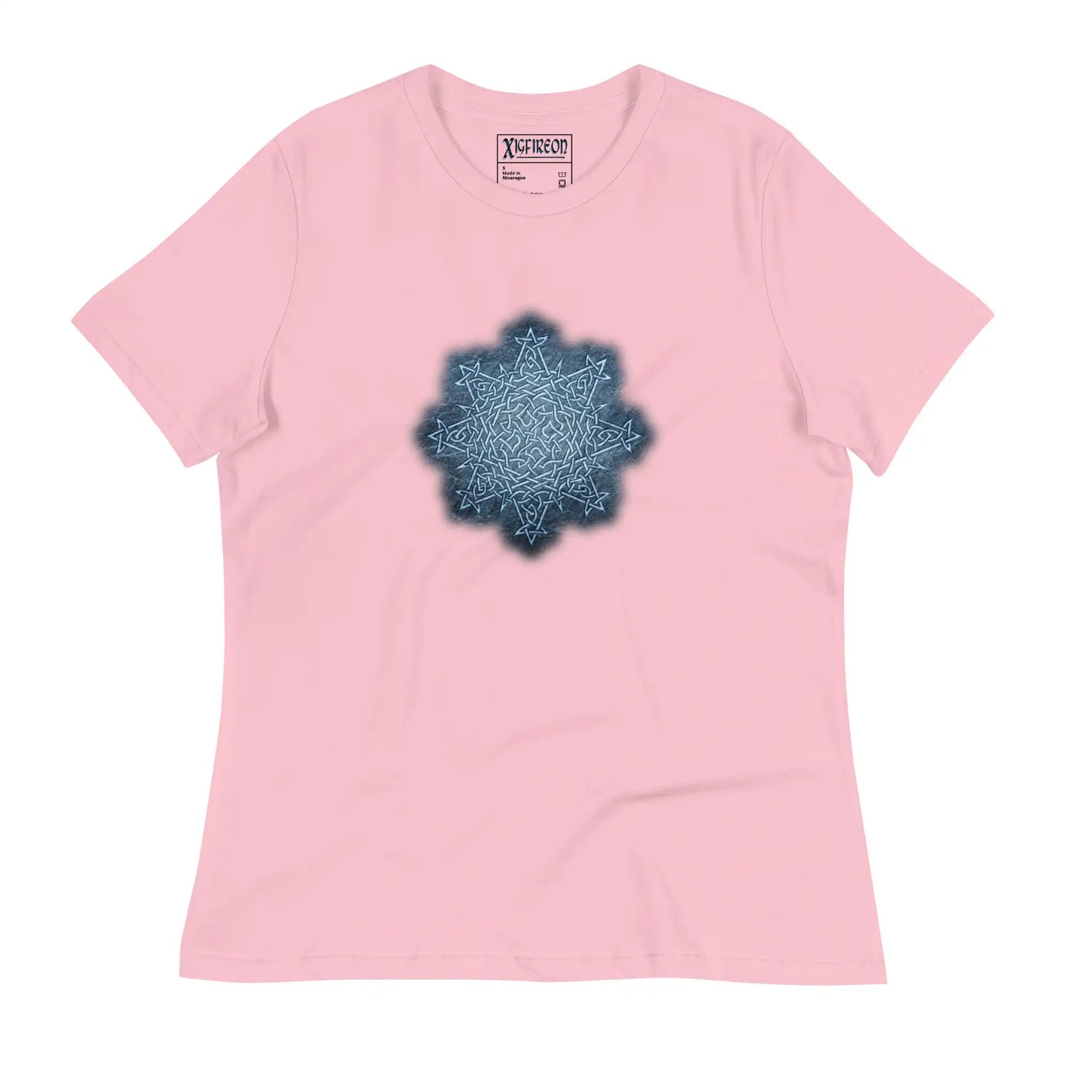 A pink Xigfireon woman&