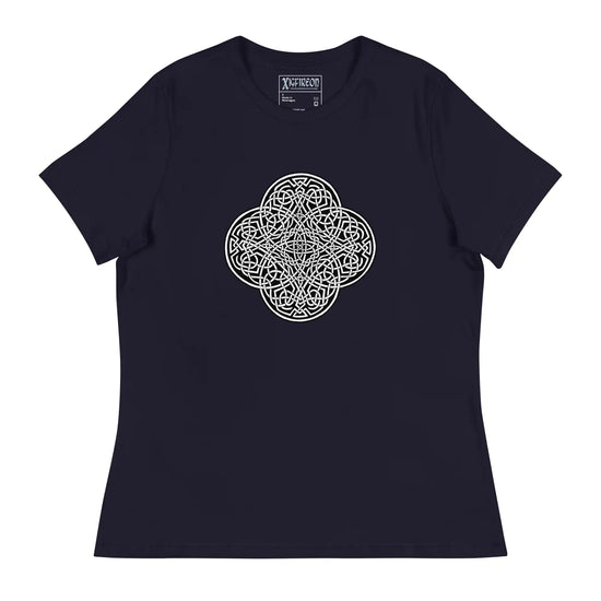 A navy blue Xigfireon woman&