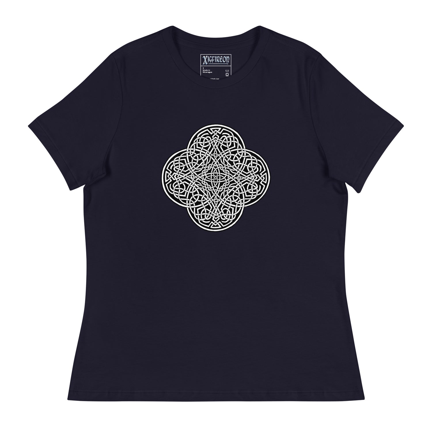 A navy blue Xigfireon woman&